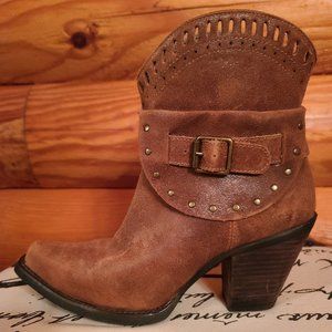 Justin Brown Leather Ankle Boots Size 7
